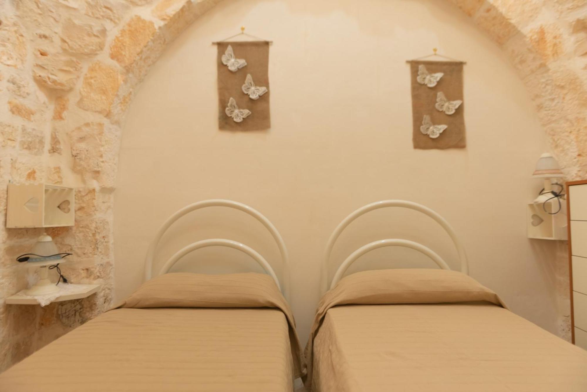 Villa Trullo Filippo With Exclusive Pool à Cisternino Extérieur photo