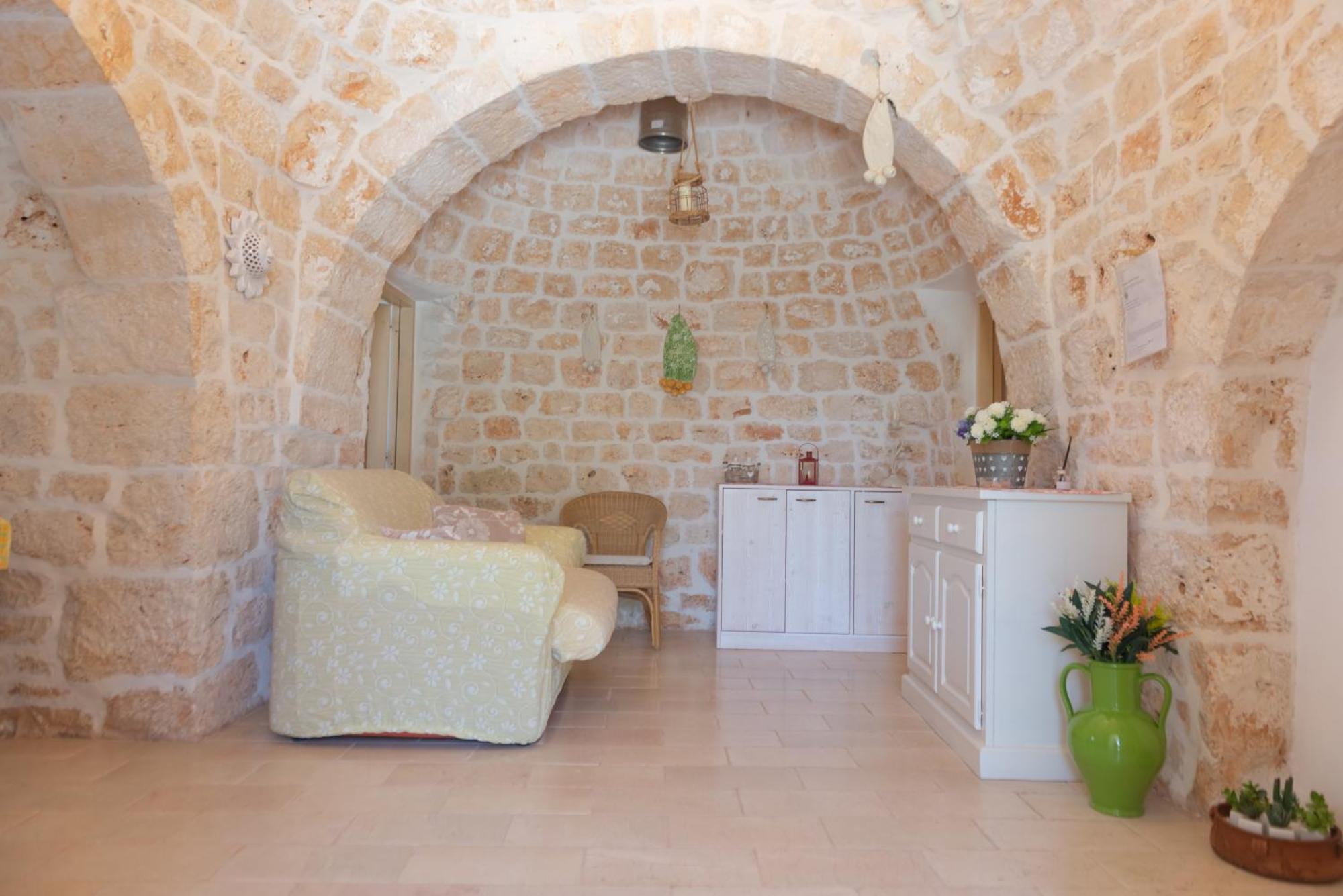 Villa Trullo Filippo With Exclusive Pool à Cisternino Extérieur photo